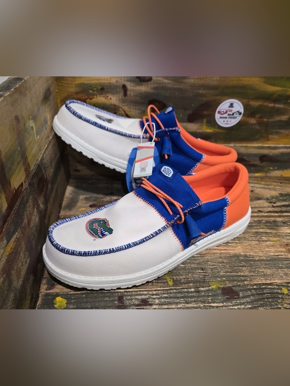 HEYDUDE Wally Tri Florida Gators Men's Size 11 Blue Orange White Slip-On Shoes